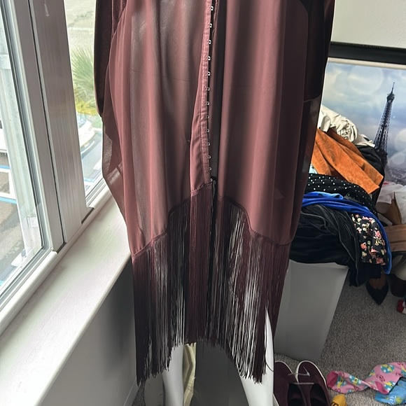 NWOT FREE PEOPLE VELVET DREAMS SHAWL COVER UP TOP SIZE ONE SIZE MSRP $98.00 - Picture 3 of 9